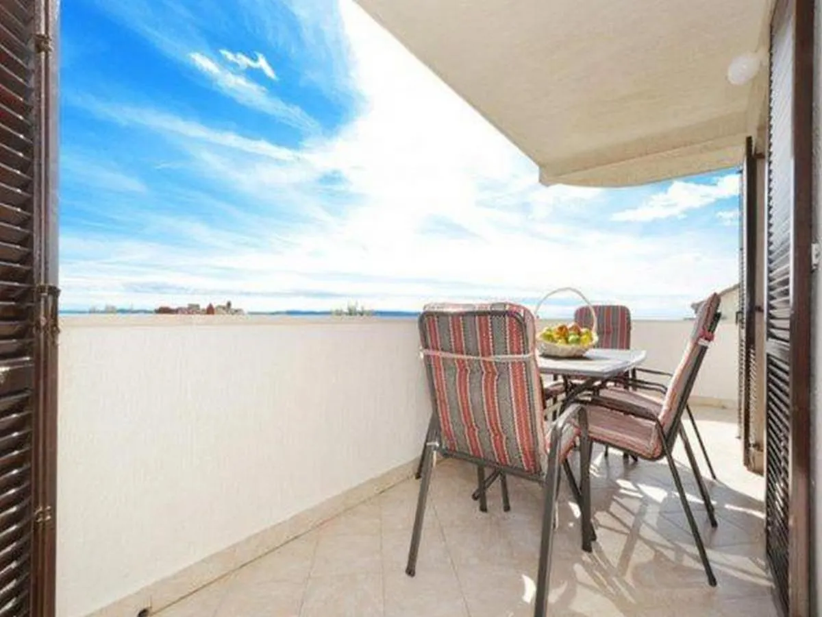 Apartment With Heated Pool And Sea View Trogir