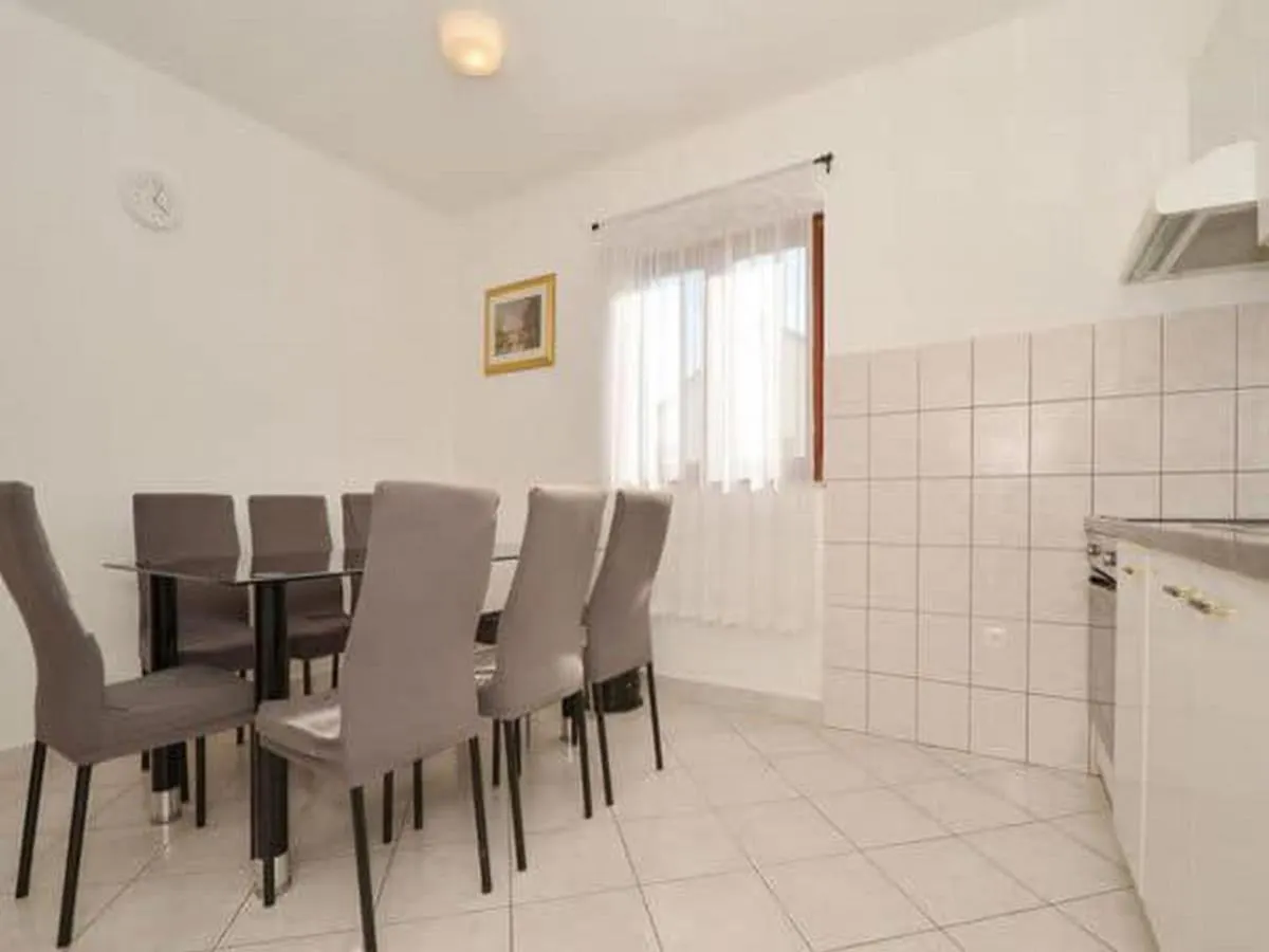 Apartment With Heated Pool And Sea View Trogir
